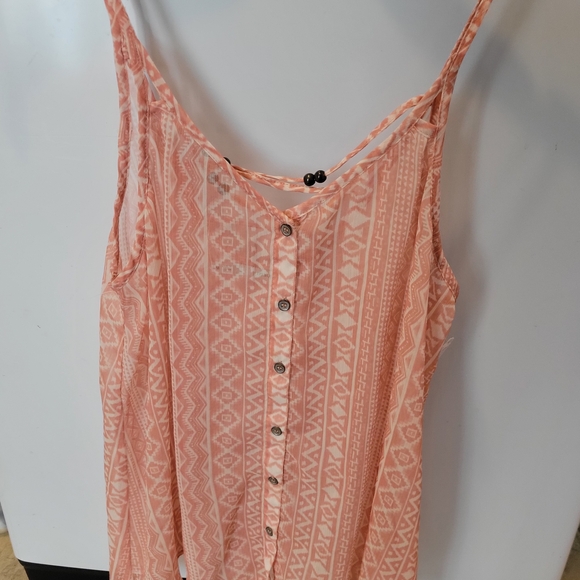 Peach Patterned Women's Top - Picture 1 of 3